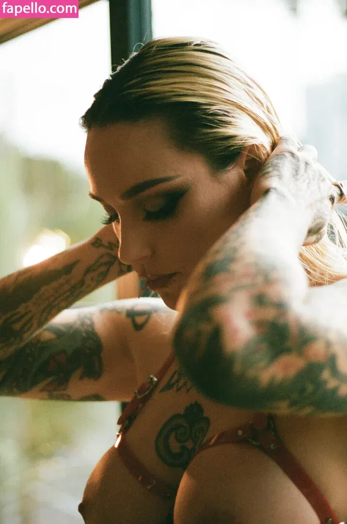 Meredith Devine Onlyfans Photo Gallery 