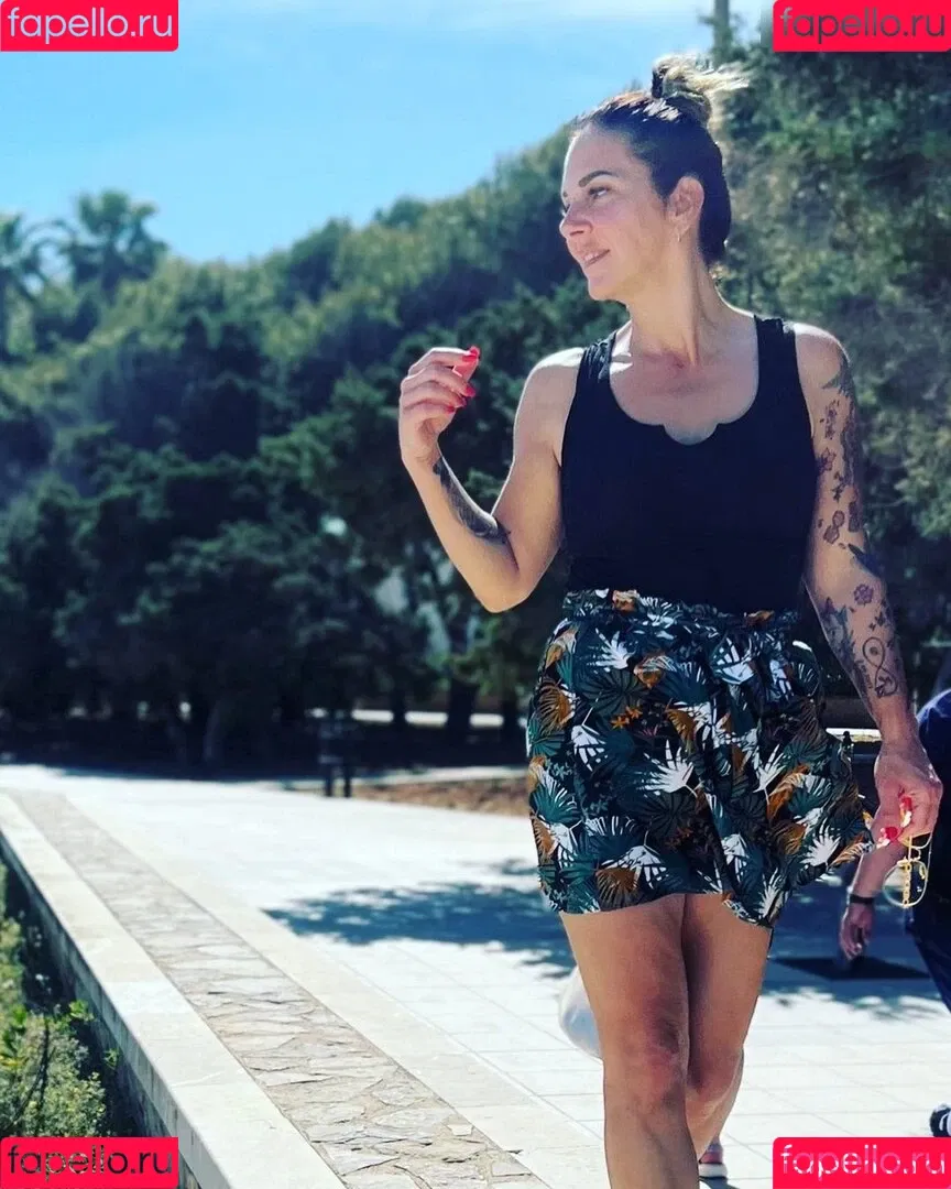 Daniela Büchner Onlyfans Photo Gallery 