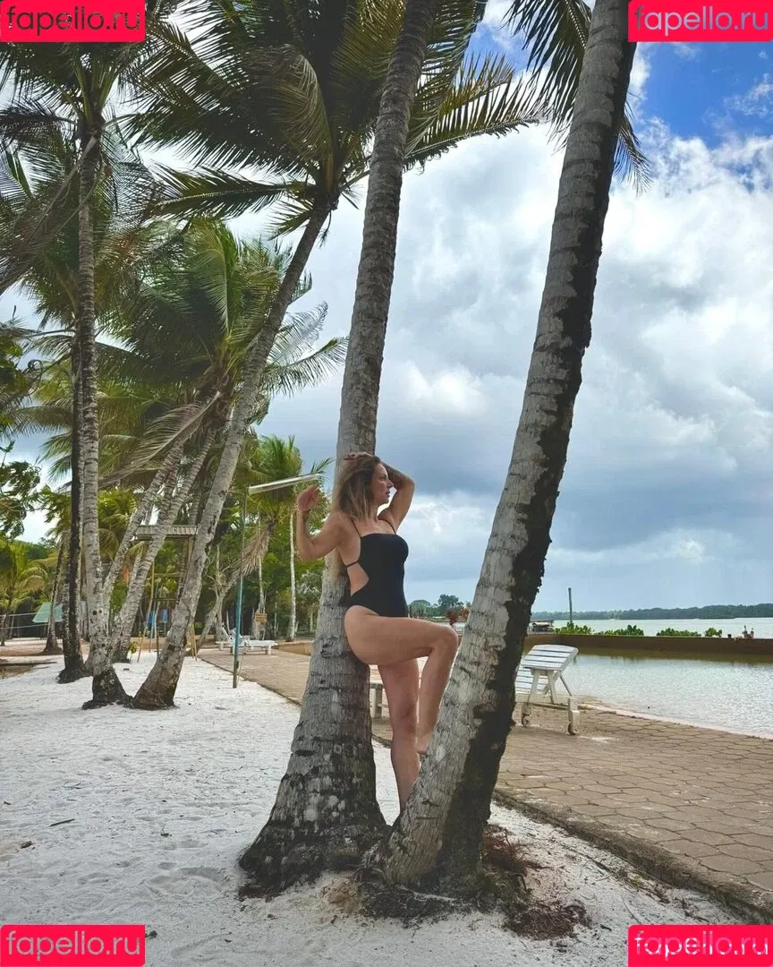 Daniela Büchner Onlyfans Photo Gallery 
