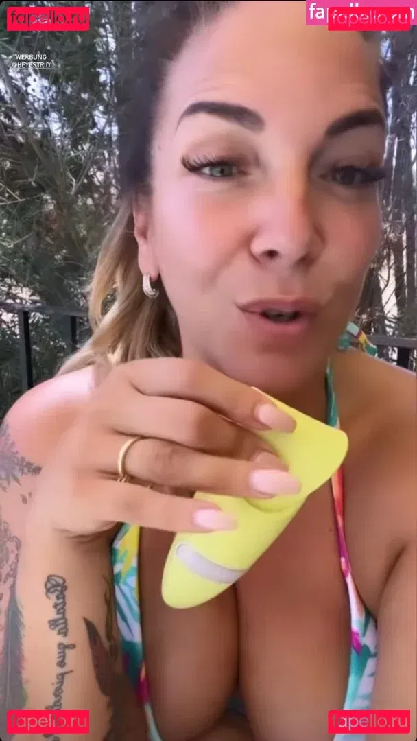 Daniela Büchner Onlyfans Photo Gallery 