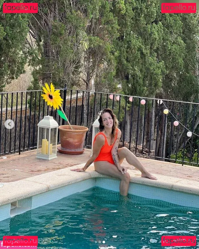 Daniela Büchner Onlyfans Photo Gallery 