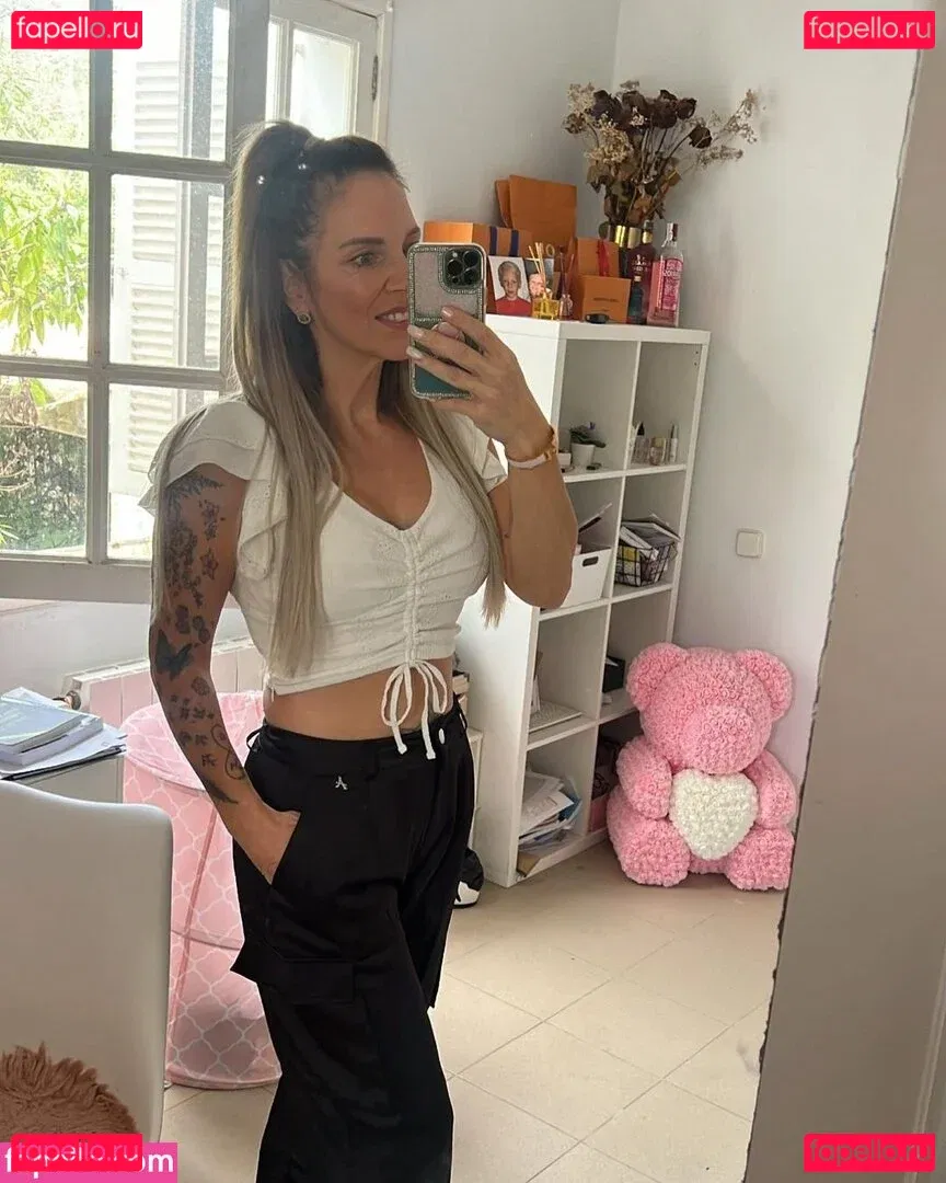 Daniela Büchner Onlyfans Photo Gallery 