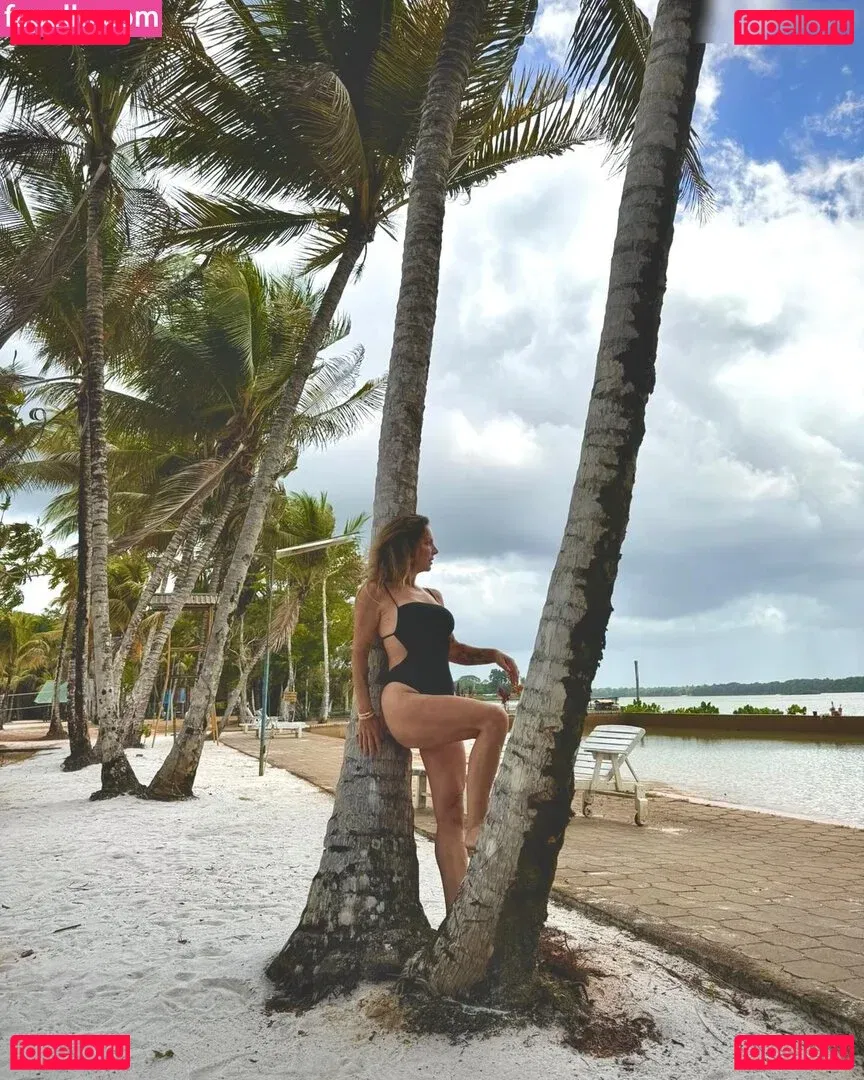 Daniela Büchner Onlyfans Photo Gallery 