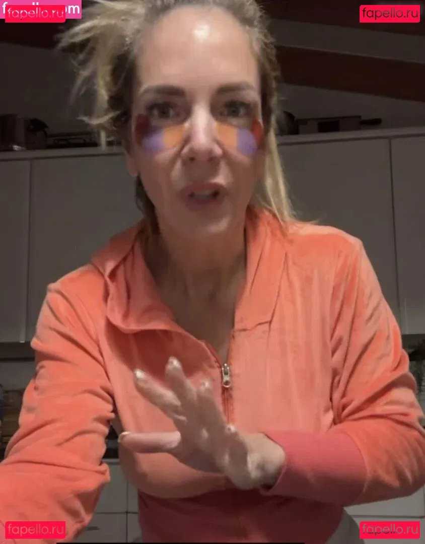 Daniela Büchner Onlyfans Photo Gallery 