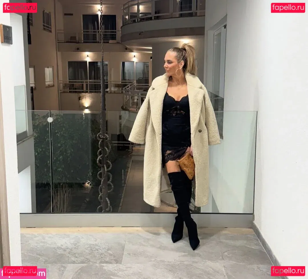 Daniela Büchner Onlyfans Photo Gallery 