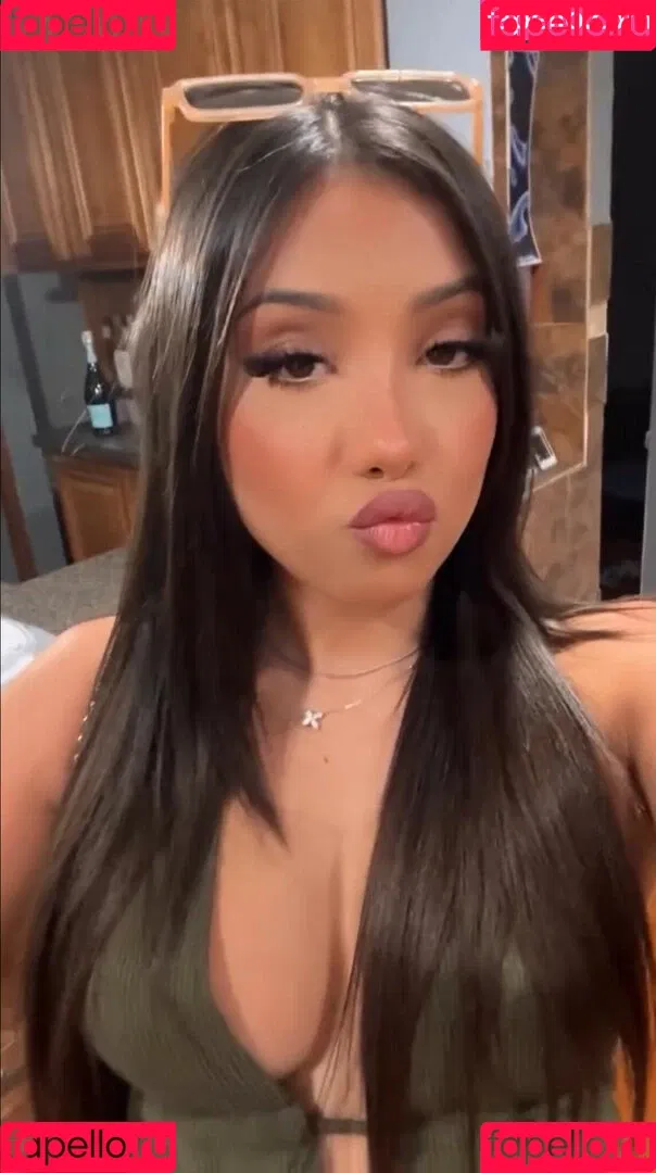 SassySounds ASMR Onlyfans Photo Gallery 