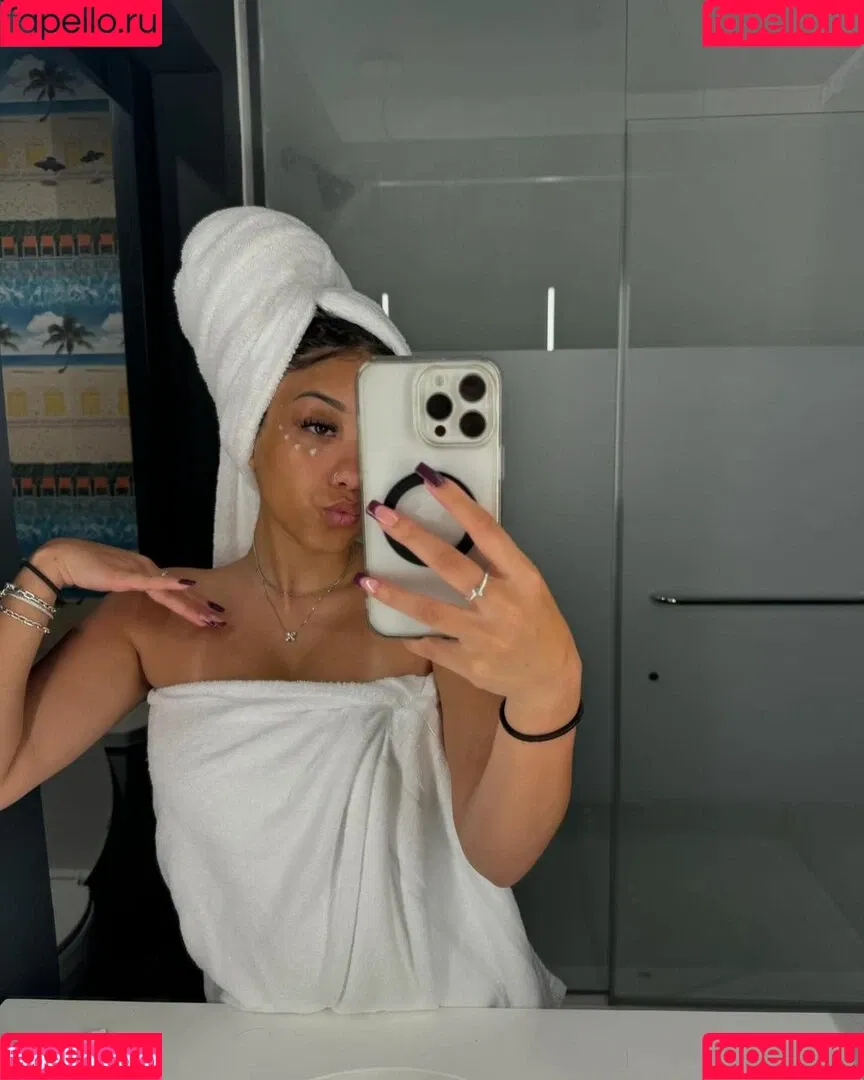 SassySounds ASMR Onlyfans Photo Gallery 