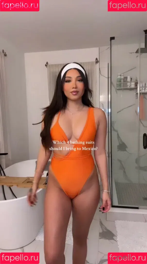 SassySounds ASMR Onlyfans Photo Gallery 