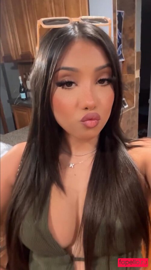 SassySounds ASMR Onlyfans Photo Gallery 