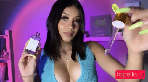 SassySounds ASMR Onlyfans Photo Gallery 