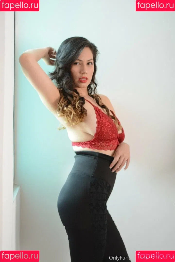 anailove Onlyfans Photo Gallery 