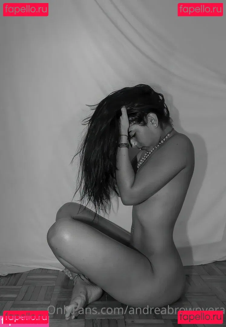 Andrea Brown Vera Onlyfans Photo Gallery 