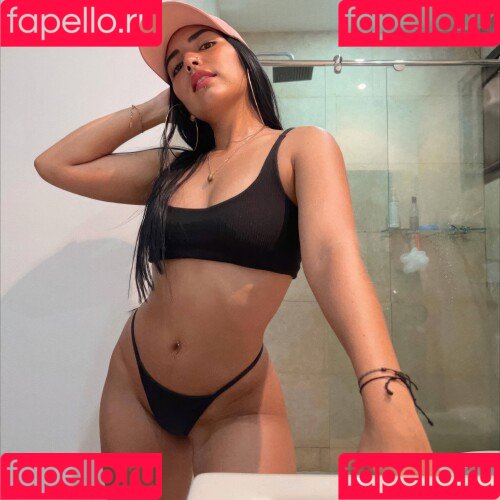 Andrea Brown Vera Onlyfans Photo Gallery 