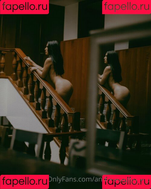 Andrea Brown Vera Onlyfans Photo Gallery 