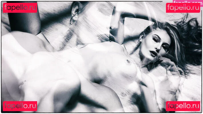 Lessia Mia Onlyfans Photo Gallery 