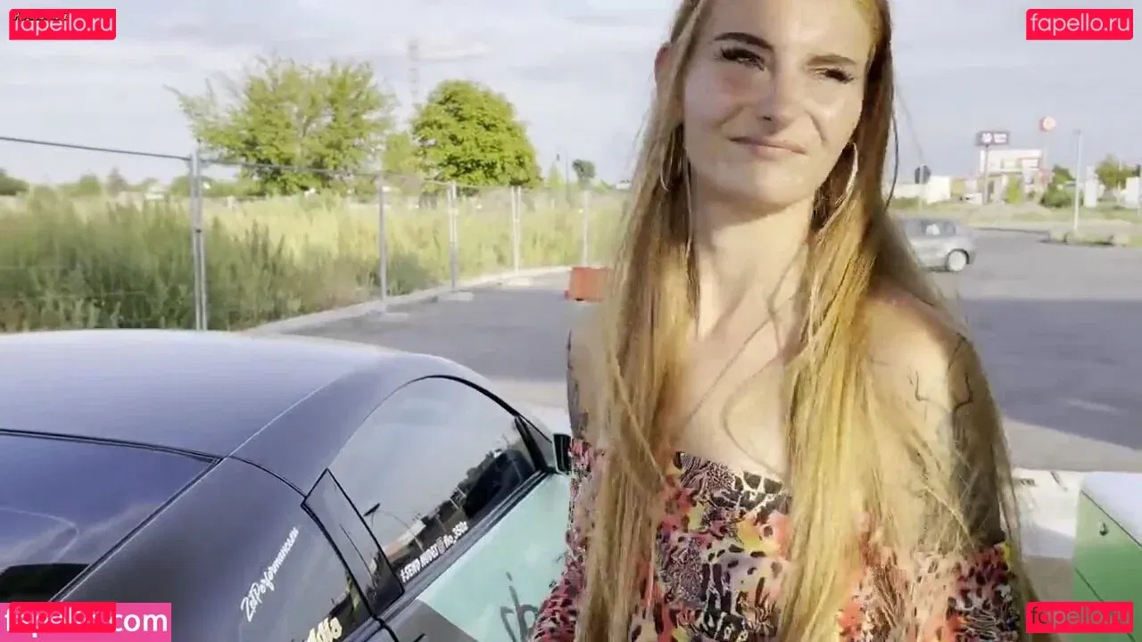 Lessia Mia Onlyfans Photo Gallery 