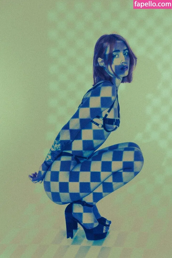 Call Me Elfa Onlyfans Photo Gallery 