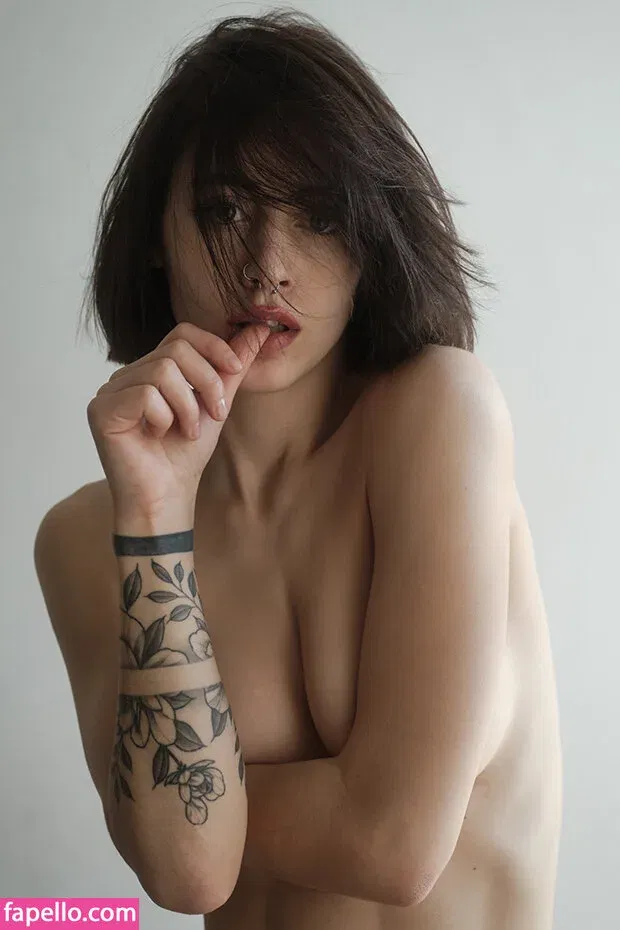 Call Me Elfa Onlyfans Photo Gallery 