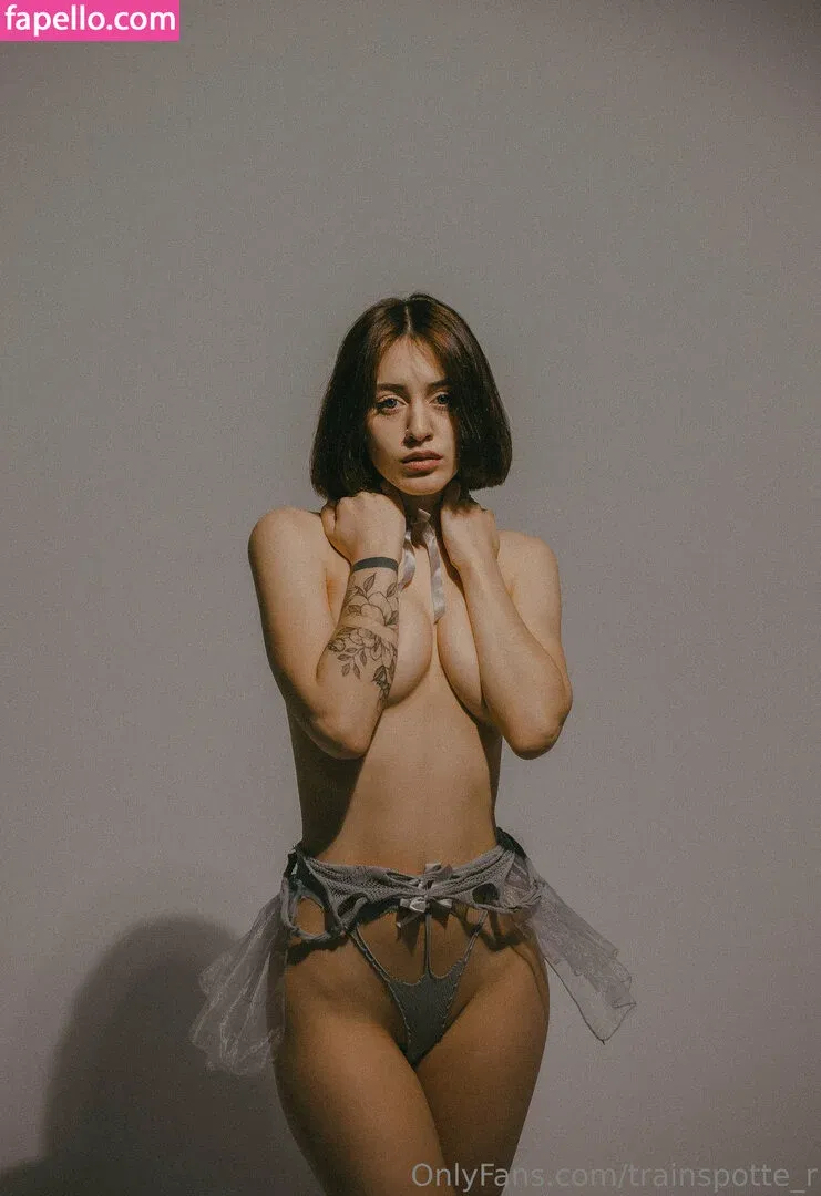 Call Me Elfa Onlyfans Photo Gallery 