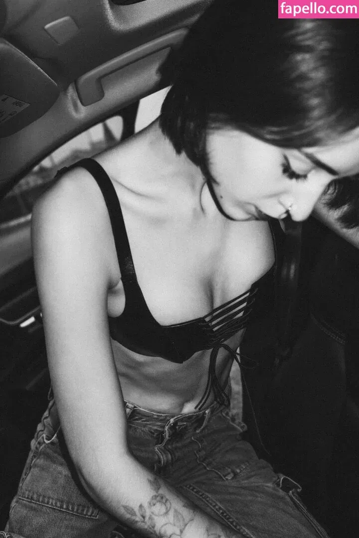 Call Me Elfa Onlyfans Photo Gallery 