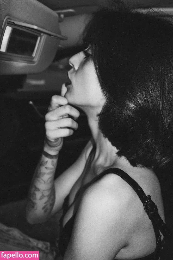 Call Me Elfa Onlyfans Photo Gallery 