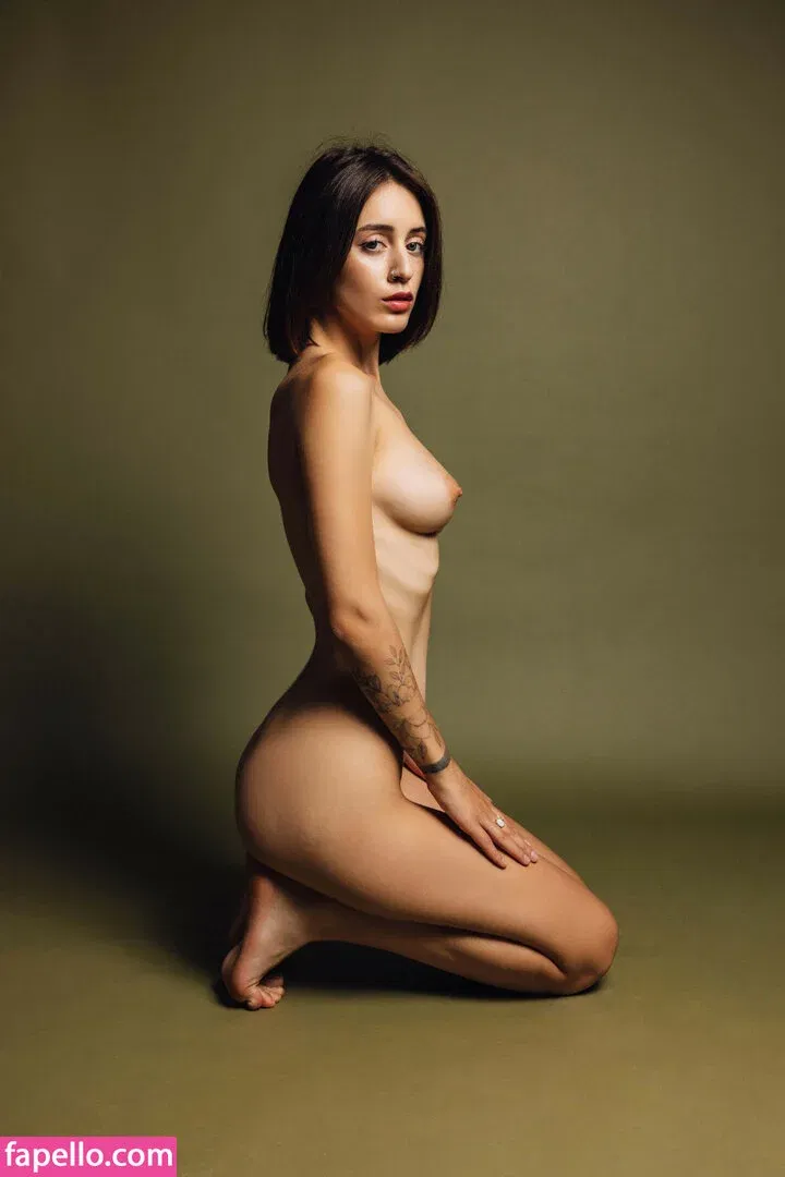 Call Me Elfa Onlyfans Photo Gallery 