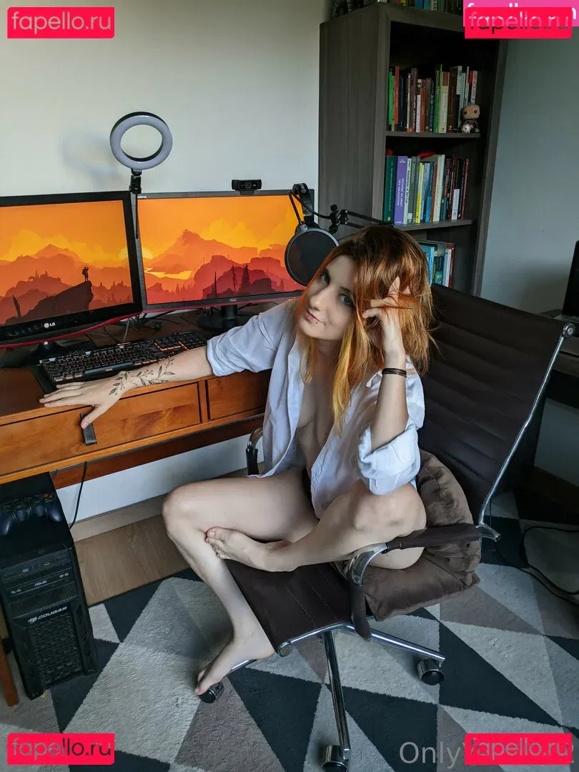 Amanda Atkinson Onlyfans Photo Gallery 