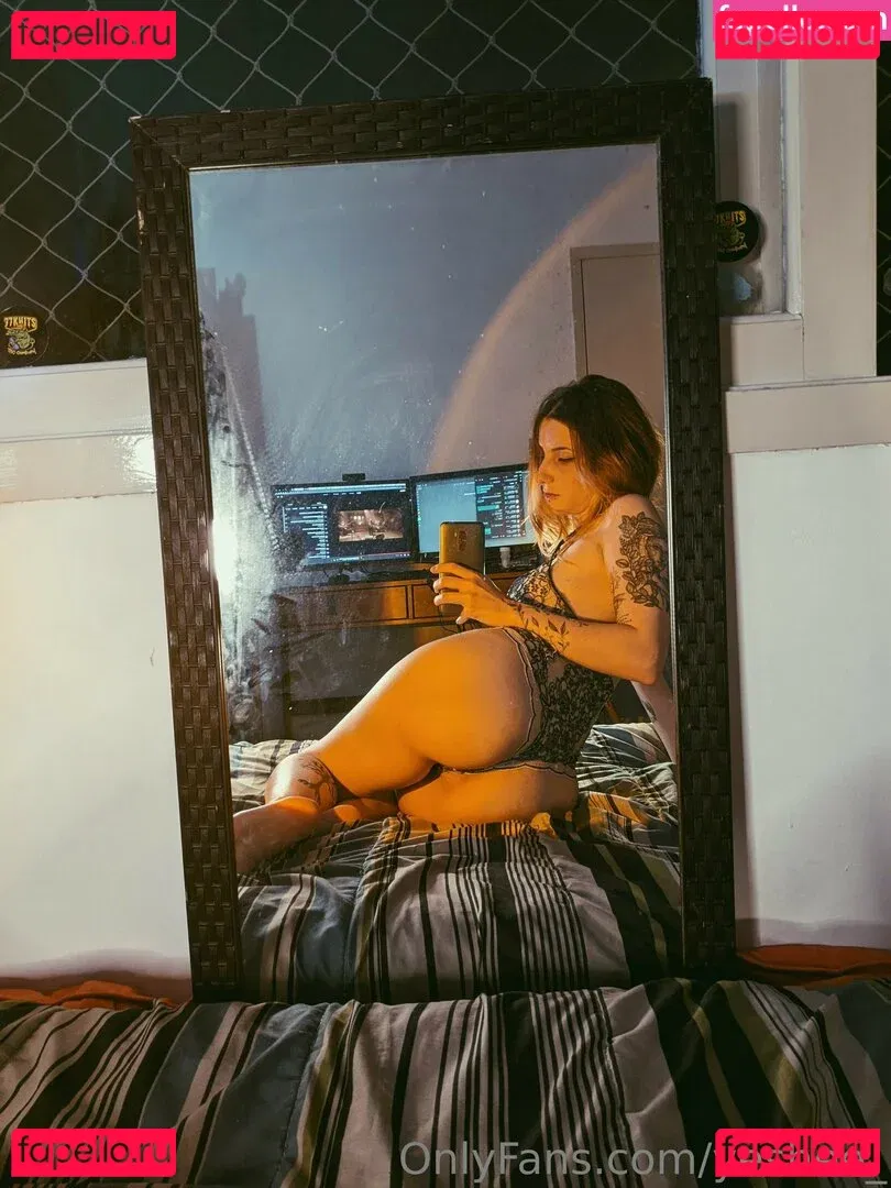 Amanda Atkinson Onlyfans Photo Gallery 