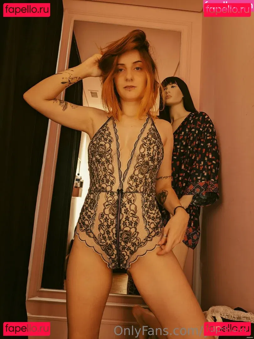 Amanda Atkinson Onlyfans Photo Gallery 