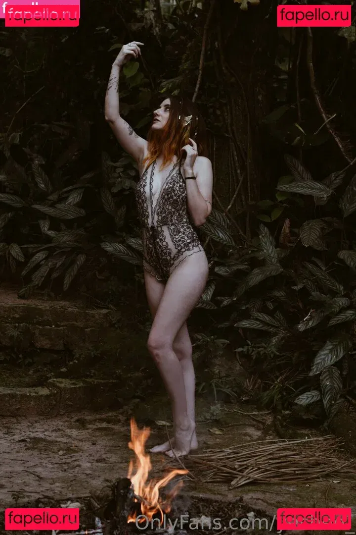 Amanda Atkinson Onlyfans Photo Gallery 