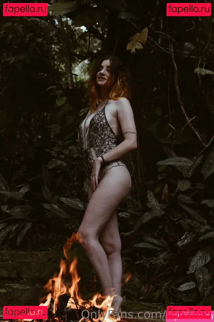 Amanda Atkinson Onlyfans Photo Gallery 