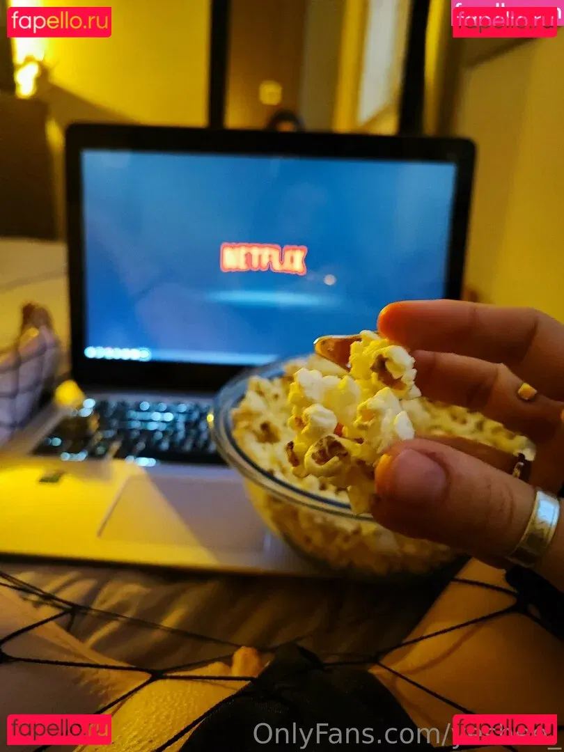 Amanda Atkinson Onlyfans Photo Gallery 