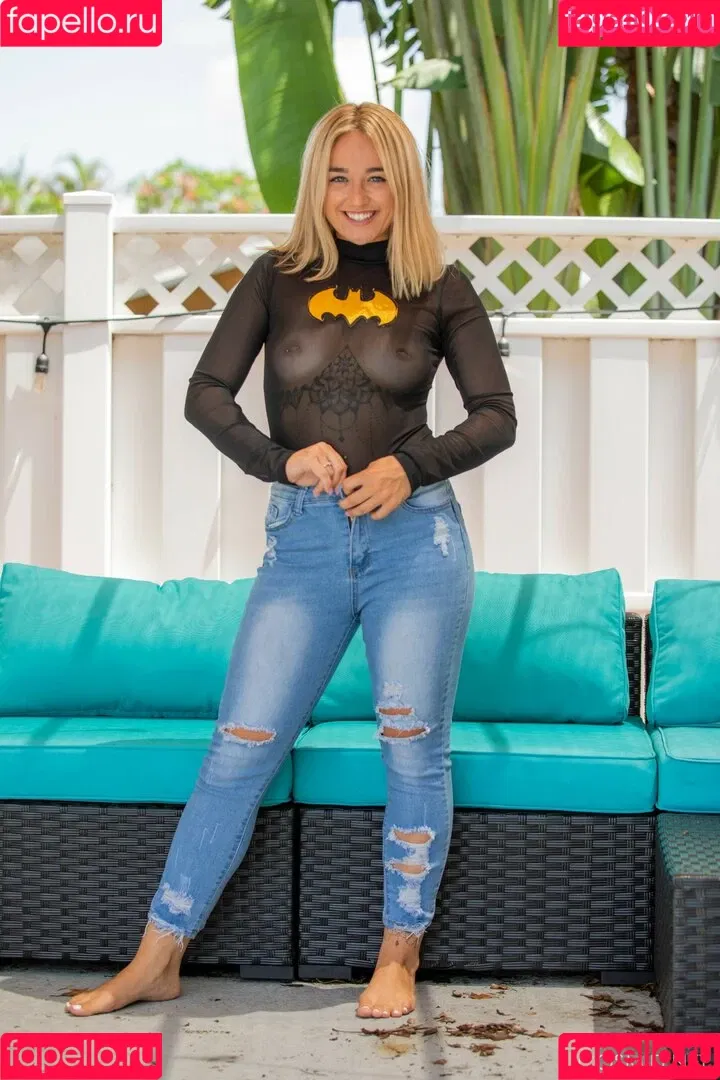 Bella Boo Onlyfans Photo Gallery 
