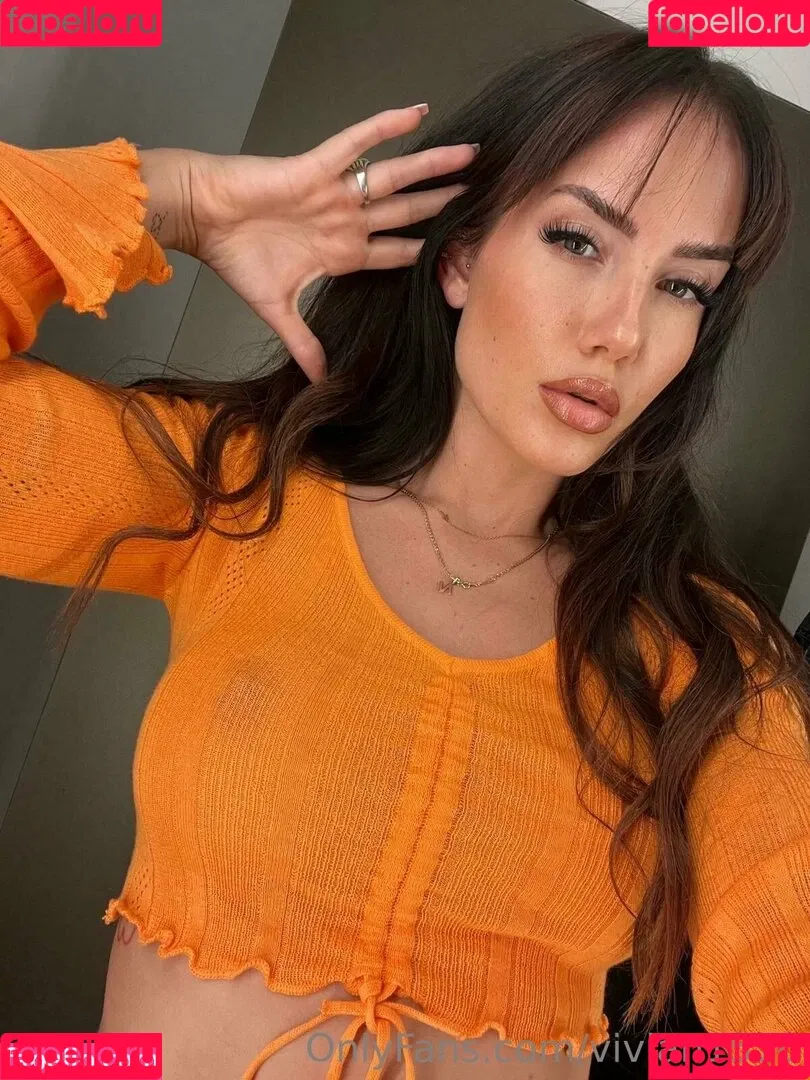 Viviaaan Onlyfans Photo Gallery 