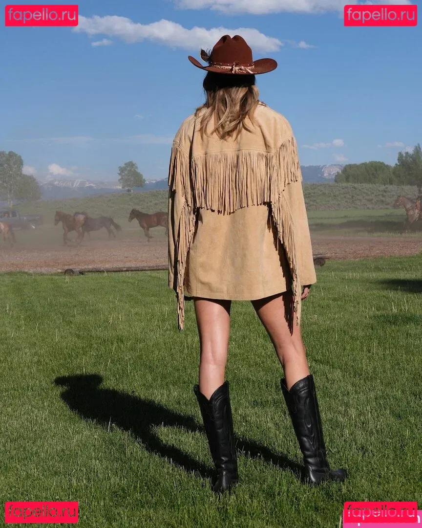 Stacy Keibler Onlyfans Photo Gallery 