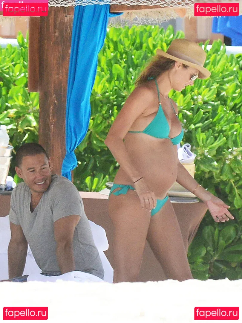 Stacy Keibler Onlyfans Photo Gallery 