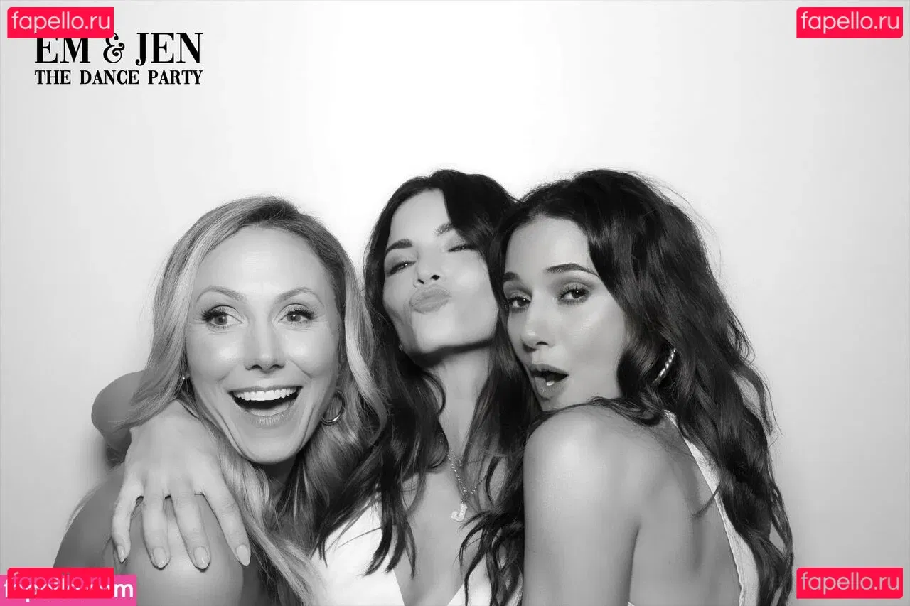 Stacy Keibler Onlyfans Photo Gallery 