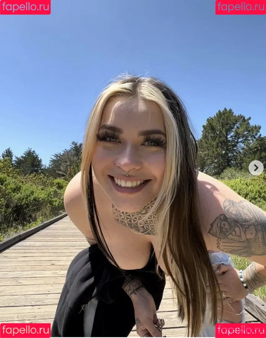 Madison Banks Onlyfans Photo Gallery 