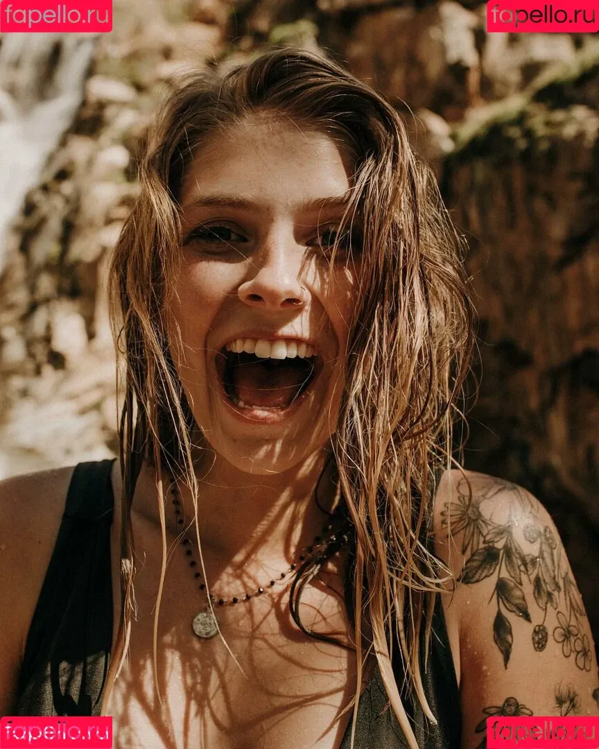 Abigail Martin Onlyfans Photo Gallery 