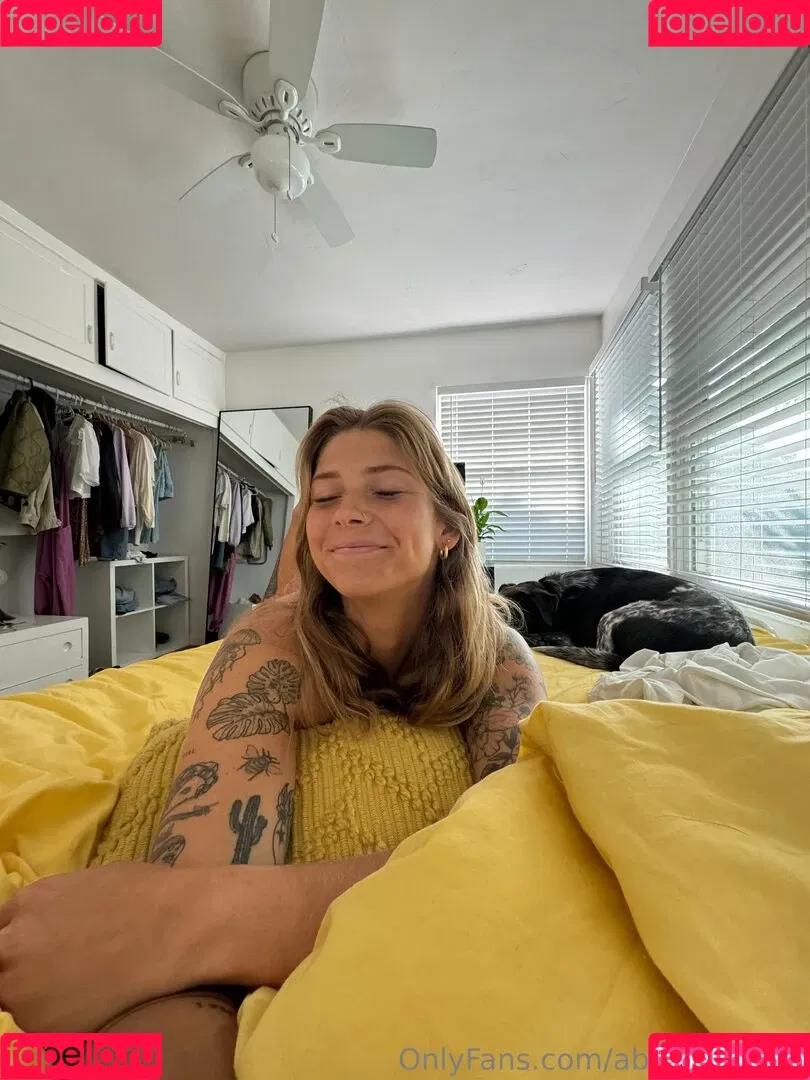 Abigail Martin Onlyfans Photo Gallery 