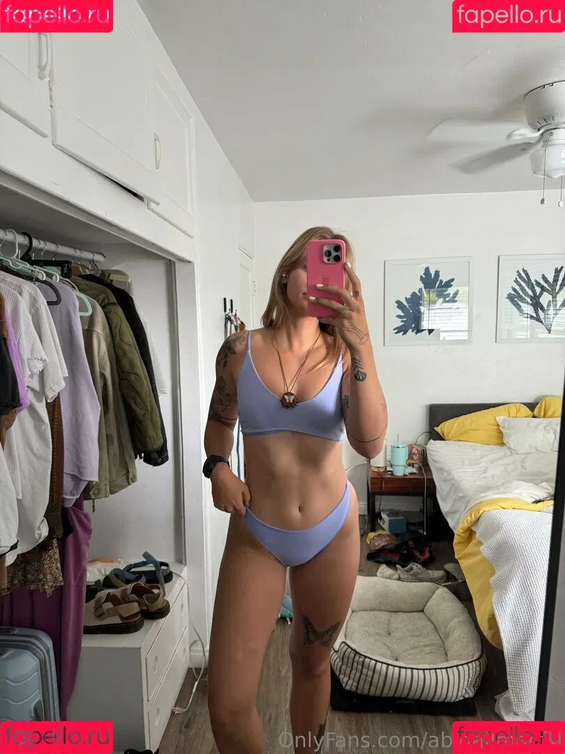 Abigail Martin Onlyfans Photo Gallery 