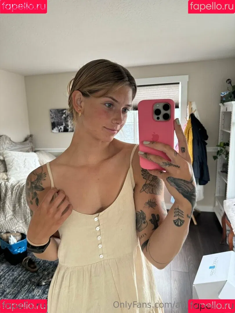 Abigail Martin Onlyfans Photo Gallery 