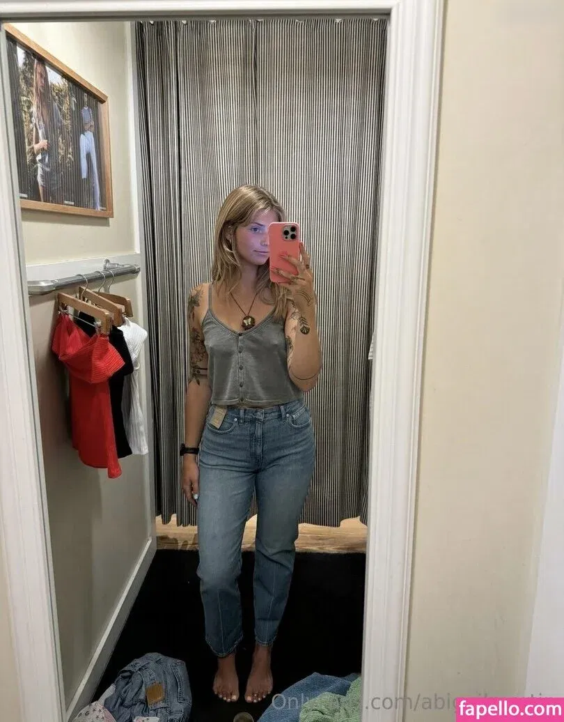 Abigail Martin Onlyfans Photo Gallery 