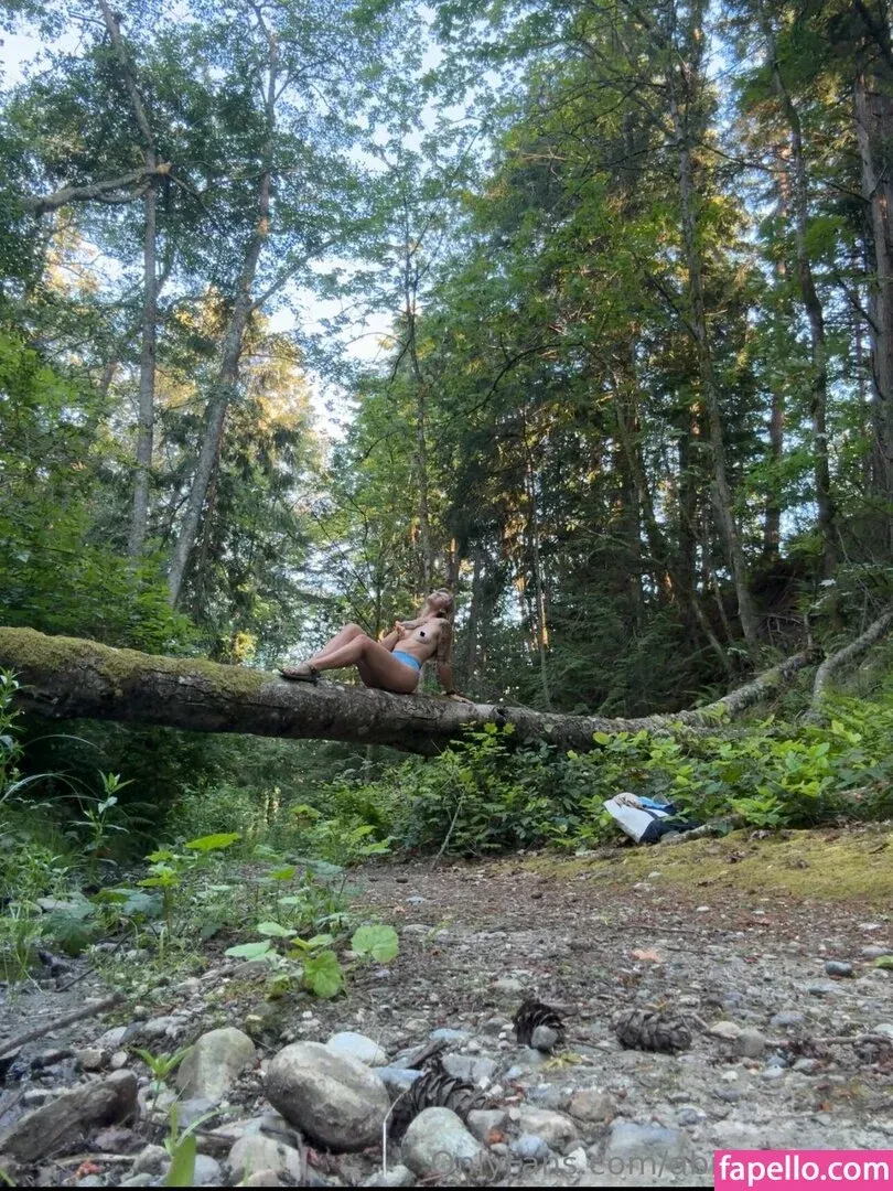 Abigail Martin Onlyfans Photo Gallery 