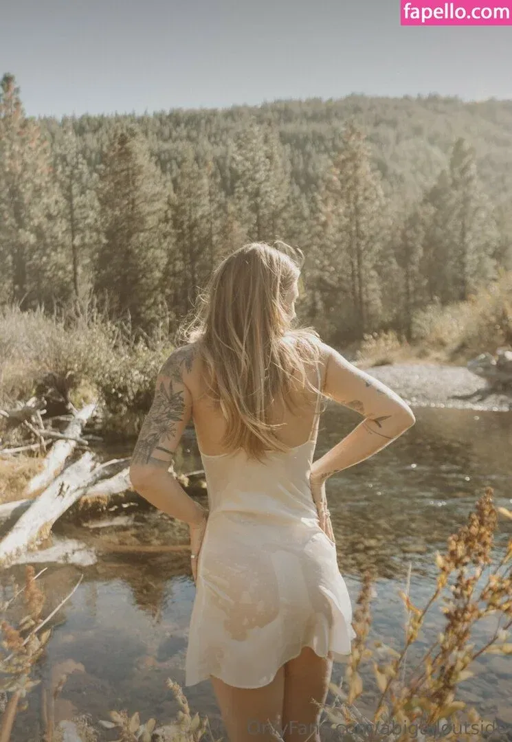 Abigail Martin Onlyfans Photo Gallery 