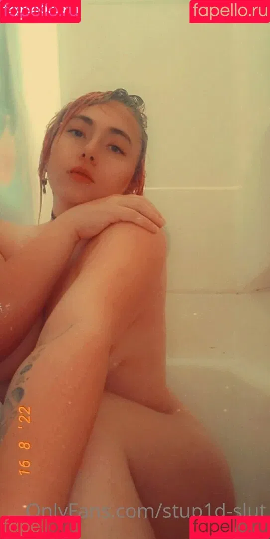 stup1d-slut Onlyfans Photo Gallery 