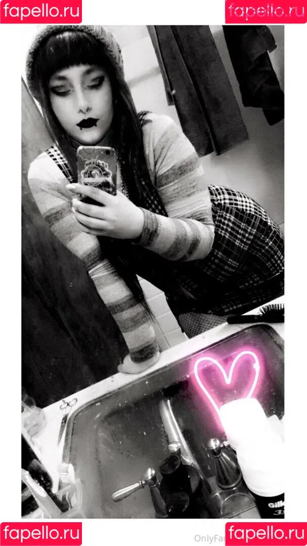stup1d-slut Onlyfans Photo Gallery 