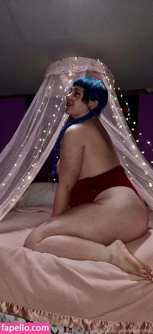 stup1d-slut Onlyfans Photo Gallery 