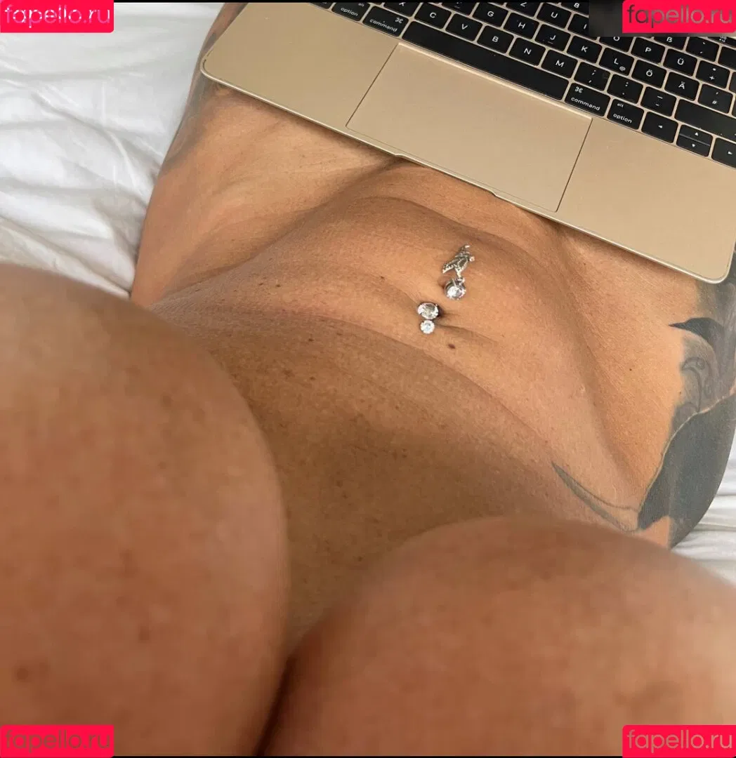 Tiffy Hollywood Onlyfans Photo Gallery 