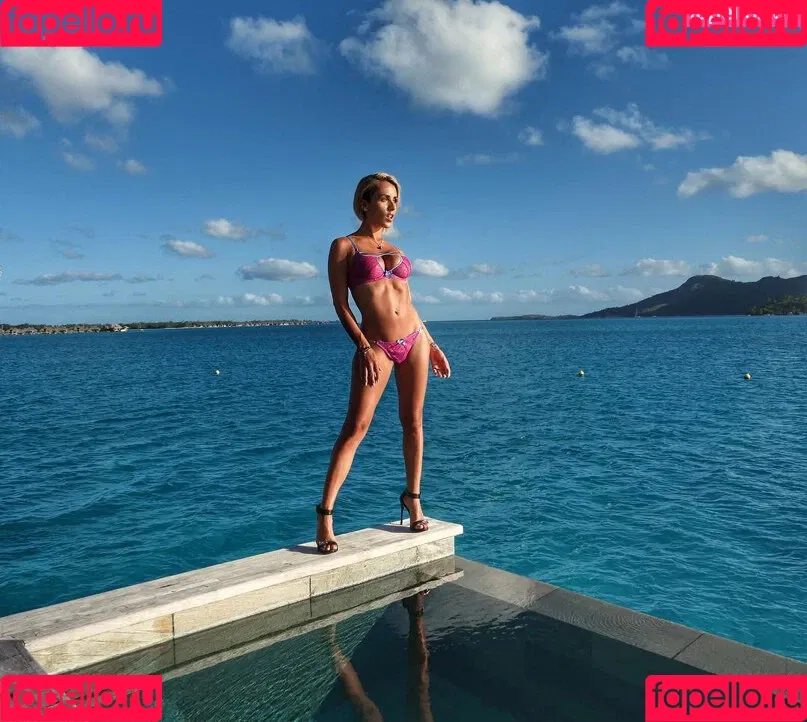 Jade Laroche Onlyfans Photo Gallery 